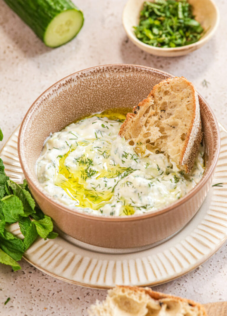 Vegan tzatziki broodbeleg of spread
