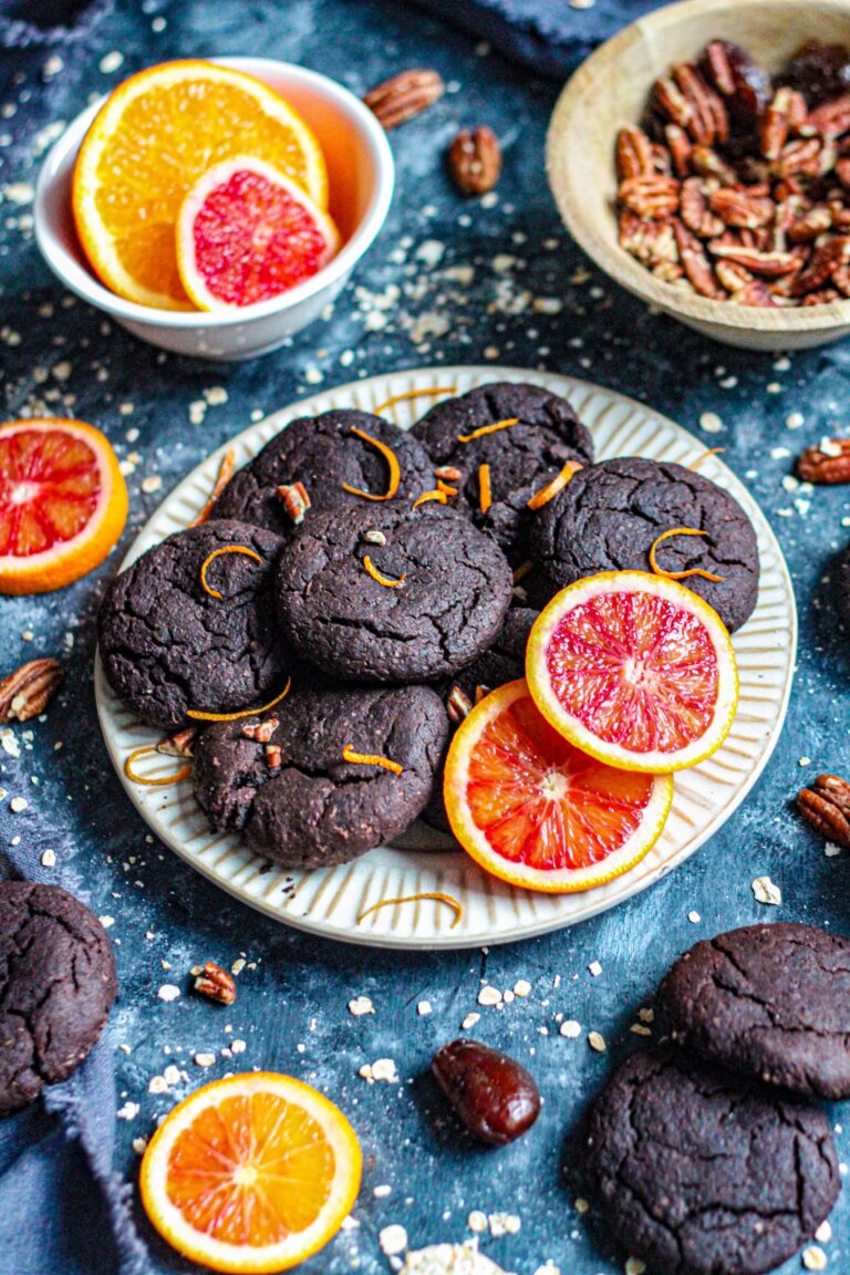 Chocolade-sinaasappel koeken van zwarte bonen Halloween